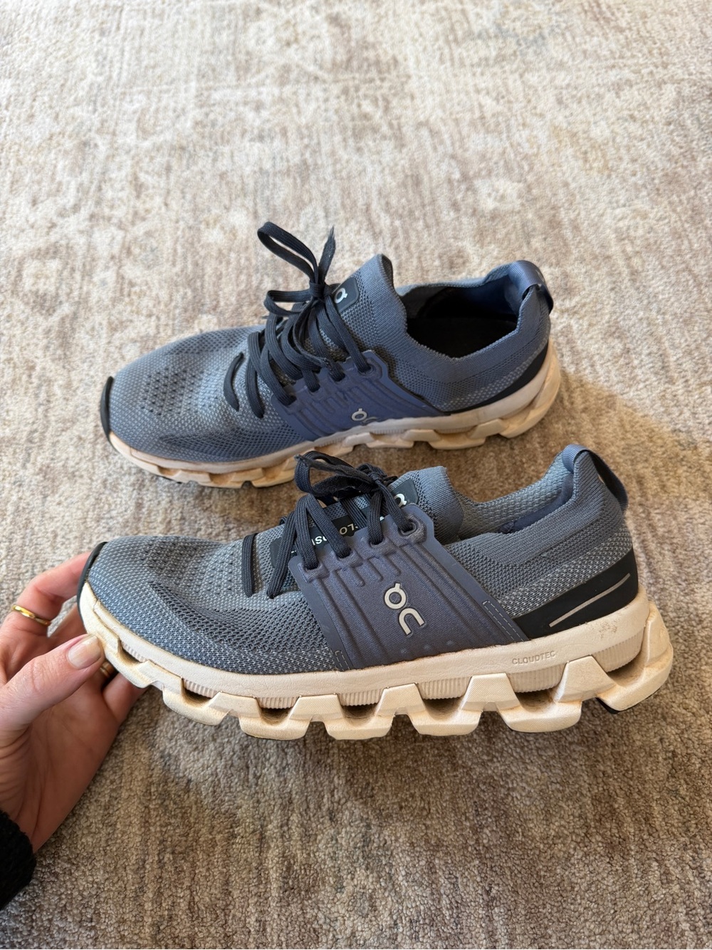 On Cloud Cloudswift 3 Running Shoe - w7.5 eu 38.5